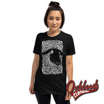 Lade das Bild in den Galerie-Viewer, Black Sheep T-Shirt - Misfit &amp; Antisocial Punk Shirts
