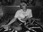 Lade das Bild in den Galerie-Viewer, Boots Made For Stompin' T-shirt - DR Martens Boots Shirt
