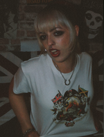 Cargar imagen en el visor de la galería, Women’s HMT Windrush Crop Top - British Jamaican Flags - Windrush Generation Tee - Trojan Skinhead Reggae Clothing
